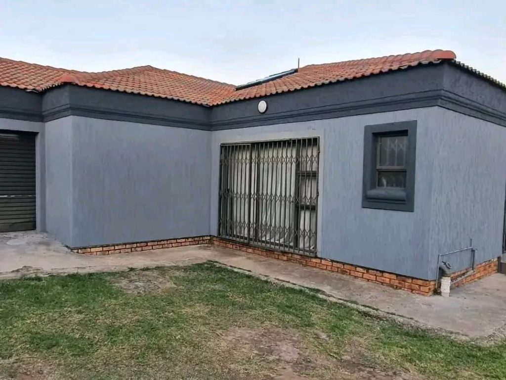 4a1ca303 f1ad 4f03 8c5d 51d2e9eb8eba